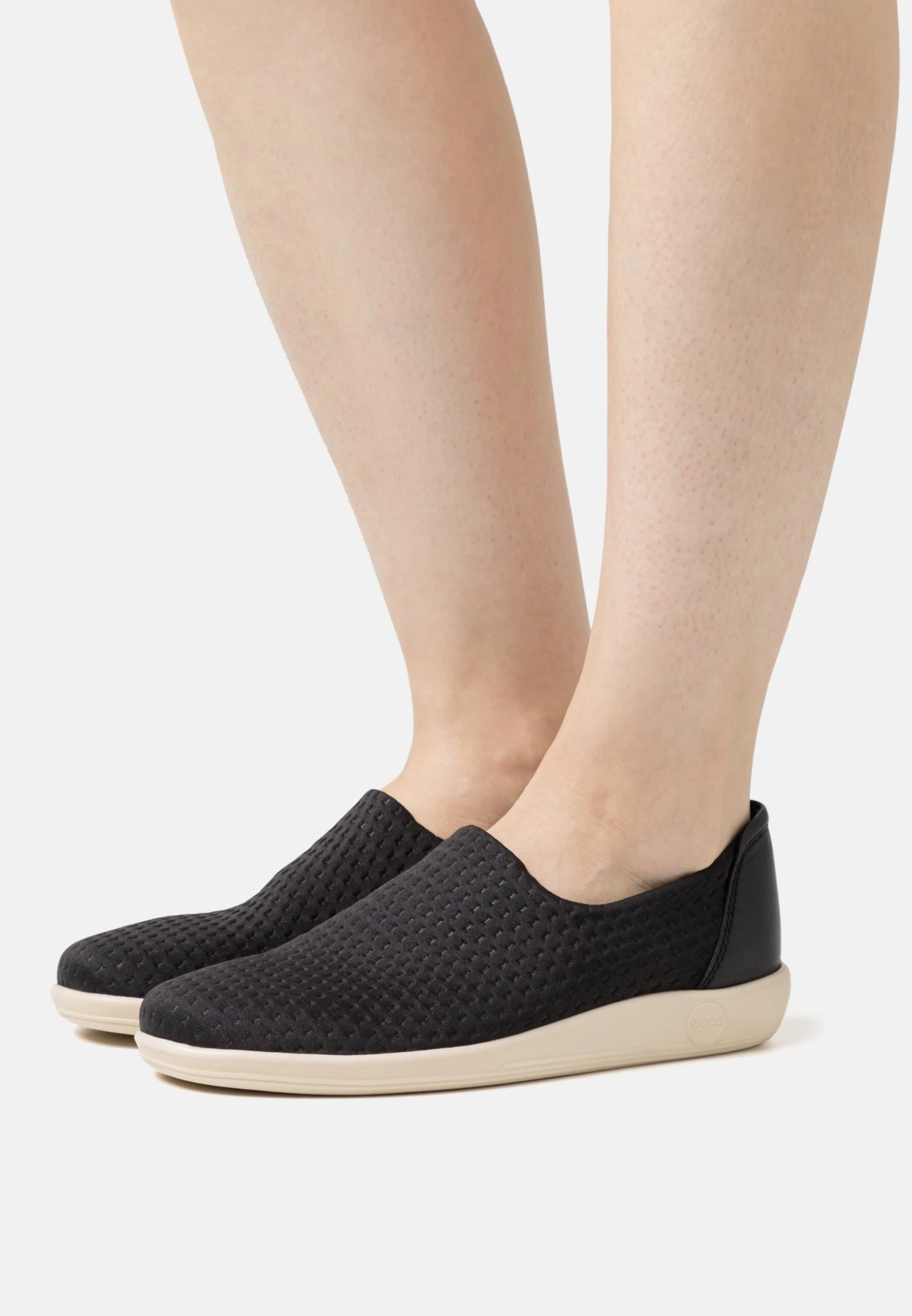 ECCO Soft- Slip-Ons - Black 3 ECCO Soft- Slip-Ons - Black