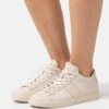 ECCO Street Lite - Trainers - Limestone