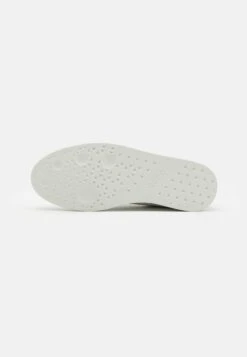 ECCO Street Lite Shoe - Trainers - White/Gravel 12 ECCO Street Lite Shoe - Trainers - White/Gravel -Ecco adc7af6302b54b1e9972a1c6604ec7d0